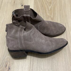 DV Suede Ankle Boots Taupe